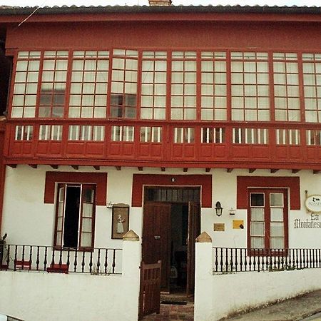 La Montanesuca Hotel Comillas Buitenkant foto